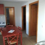 Lihas Aparthotel 3*