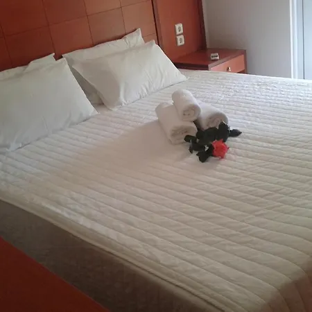 Lihas Apartmanhotel 3*
